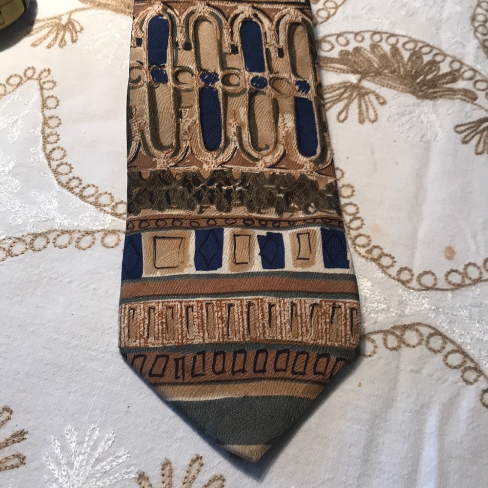 JMI Geometric silk tie USA